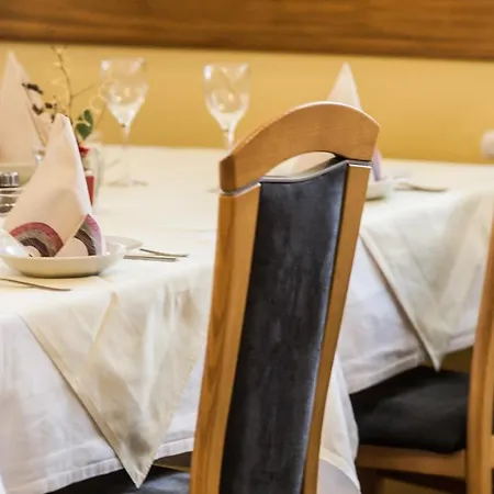 Gostilna In Prenocisca Ferlic *
